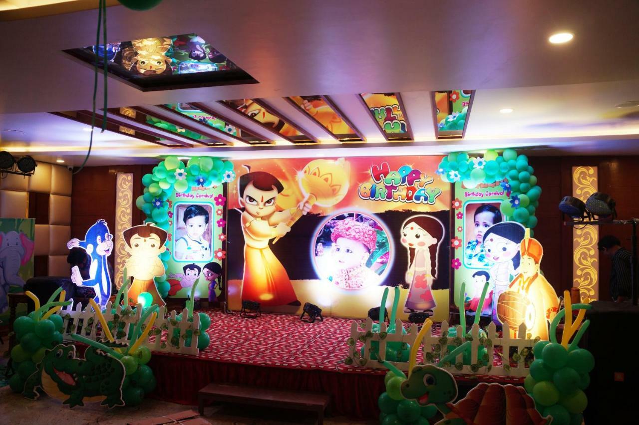 Hotel Shivoy Grand Varanasi Exterior photo